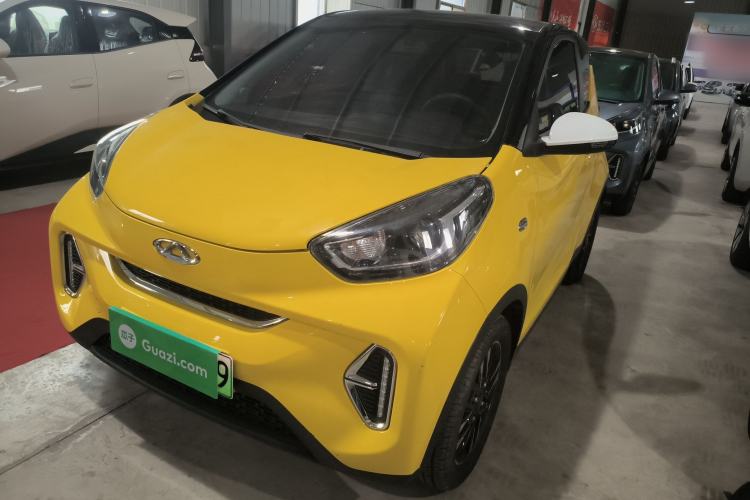 Used Chery QQ Little Ant 2022 Revised Version Sweet Pink Edition Half-Sugar Version Lithium Iron Phosphate 30.7 kWh 30 kW 301 km