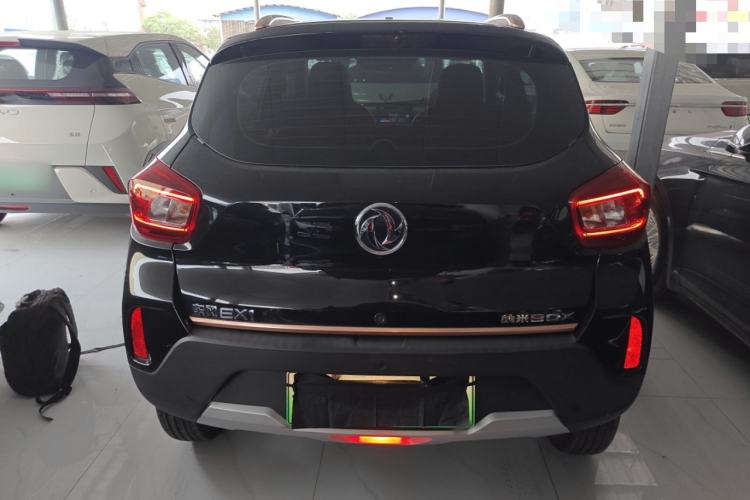 Used Dongfeng NAMMI BOX 2022 Revised Light Wind Edition 201 km Standard Version
