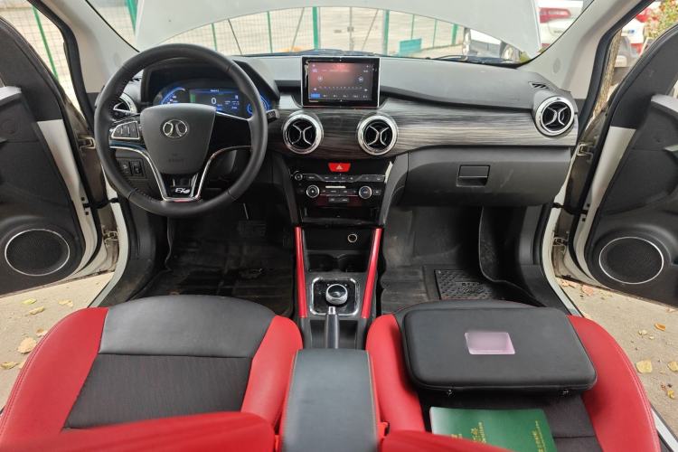 Used BAIC New Energy EX 2018 EX360 New Style Edition Center Console