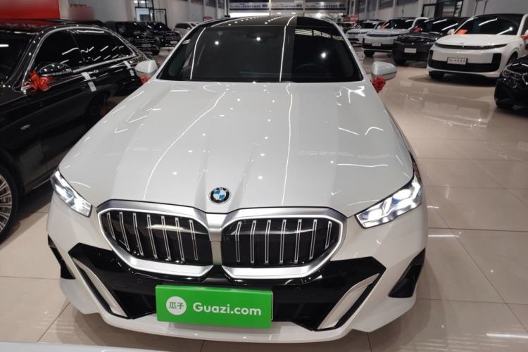 Used BMW 5 Series 2024 530Li Luxury Edition M Sport Package
