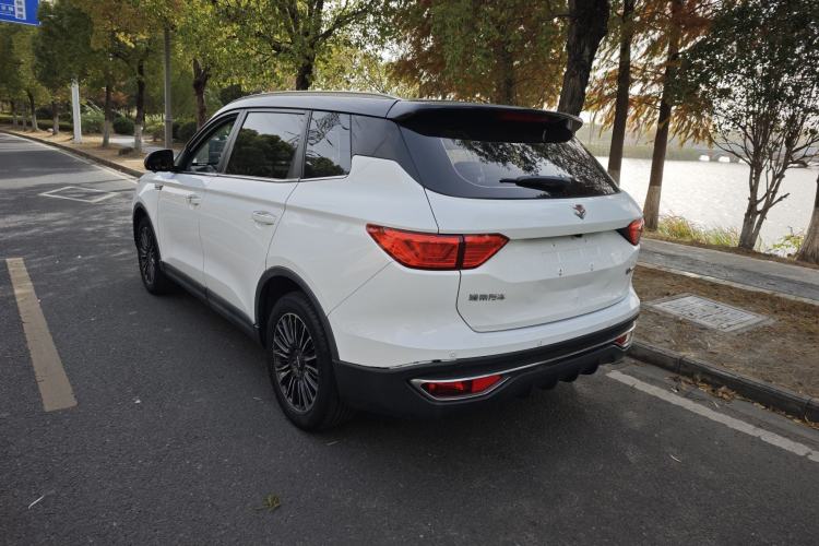 Used Sinotruk VGV U70 2020 1.5T Automatic Smart Luxury 7-Seater