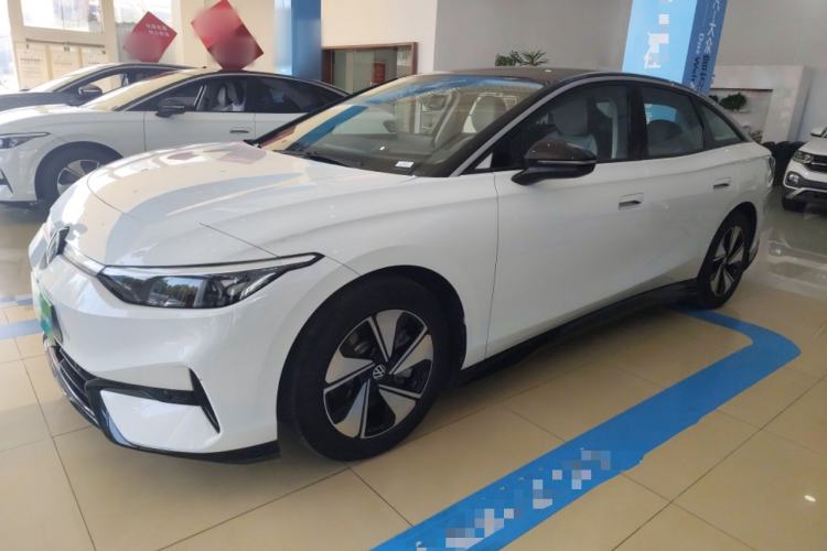 Used Volkswagen ID.7 VIZZION 2024 AIR model