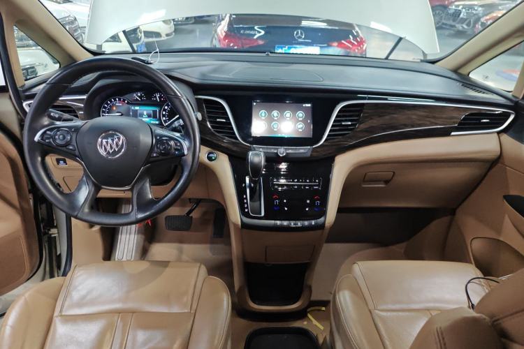 Used Buick GL8 2017 ES 28T Luxury Model China V Standard
