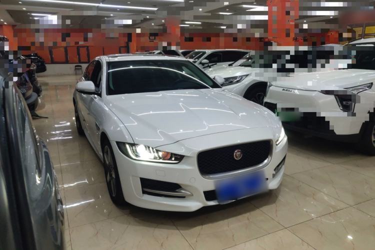 Used Jaguar XE 2017 2.0T 200 PS R-Sport
