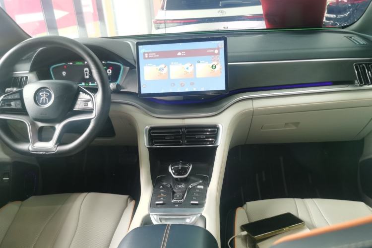 Used BYD Song PLUS New Energy 2021 DM-i 51KM Prestige Model Center Console