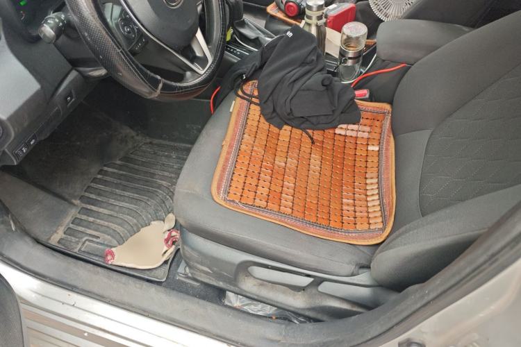 Used Toyota Corolla 2021 Dual-Engine 1.8L E-CVT Pioneer Edition Left Front Seat