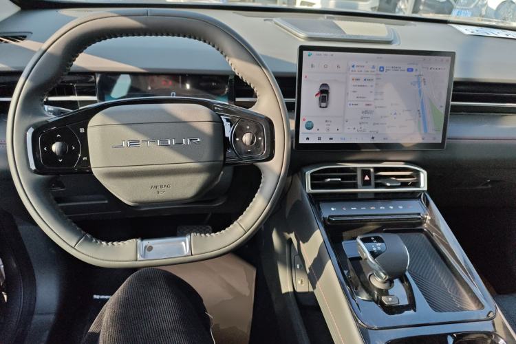 Used JETOUR Dashing 2025 1.5T DCT Luxury Edition