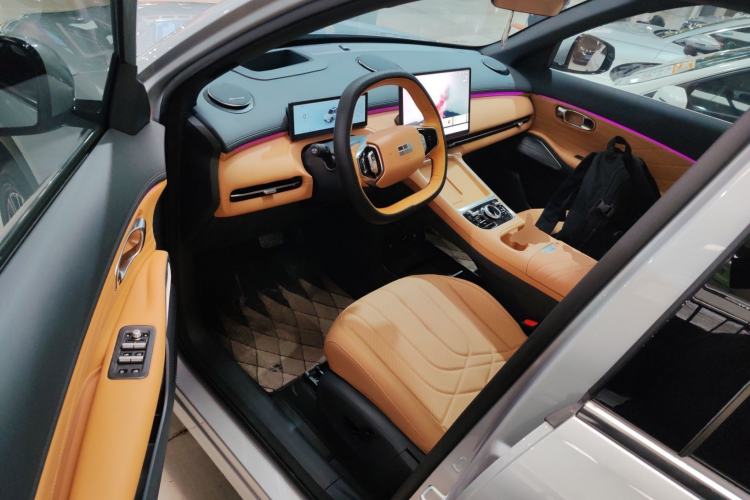 Used Geely Galaxy Galaxy Xingjian 7 EM-i 2025 120km Flagship Edition
