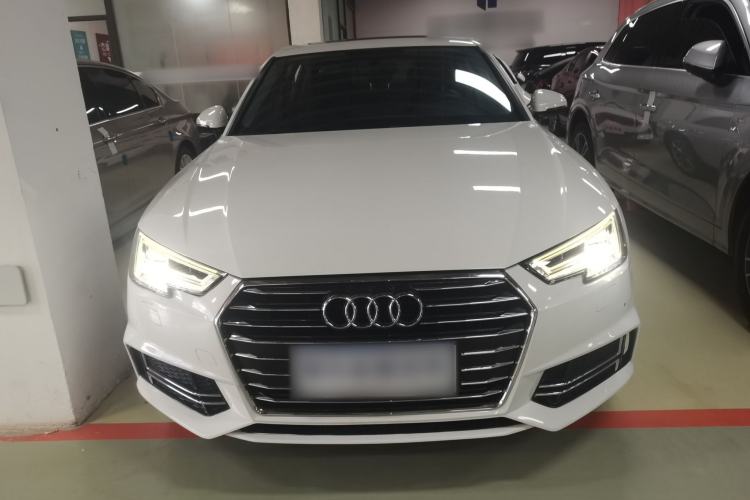 Used Audi A4L 2018 30th Anniversary Edition 40 TFSI Trendy Model