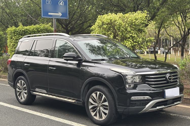 Used GAC Trumpchi GS8 2017 320T Four-Wheel Drive Luxury Smart Connectivity Version (7 Seats) Exterior 5