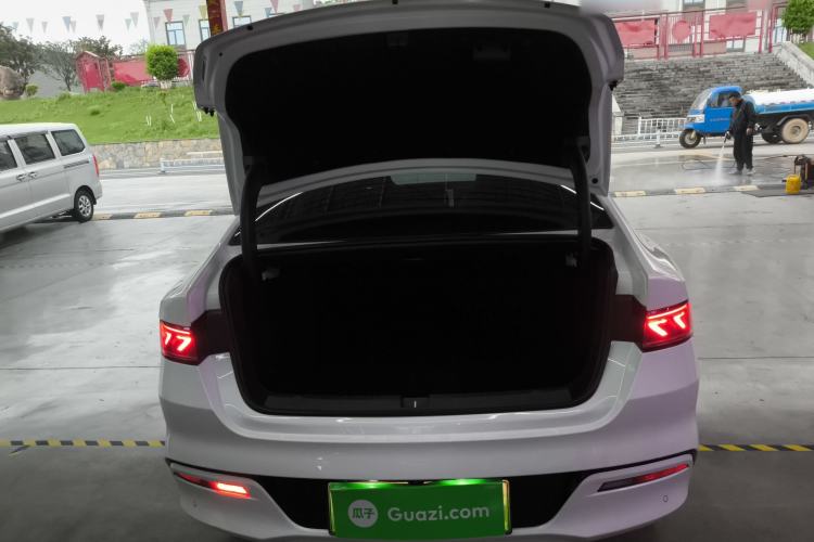 Used BYD Qin PLUS 2024 Honor Edition EV 420KM Beyond Model Trunk