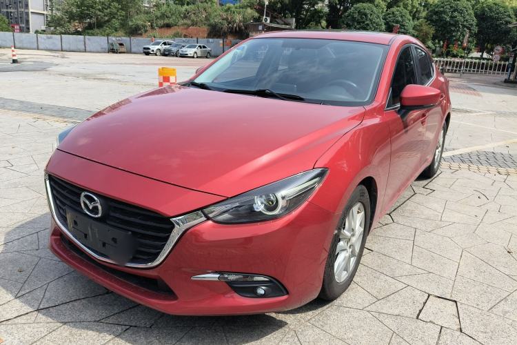 Used Mazda 3 Axela 2017 Sedan 1.5L Automatic Luxury Model China VI Standard

