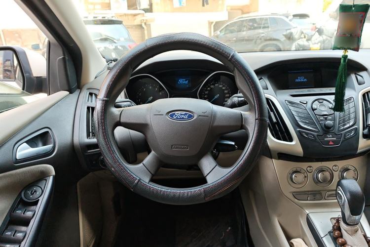 Used Ford Focus 2012 Sedan 1.6L Automatic Comfort Model
