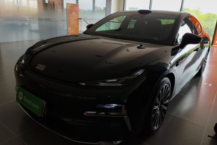 Used Geely Galaxy 8 2025 130km EM-P Starship Edition