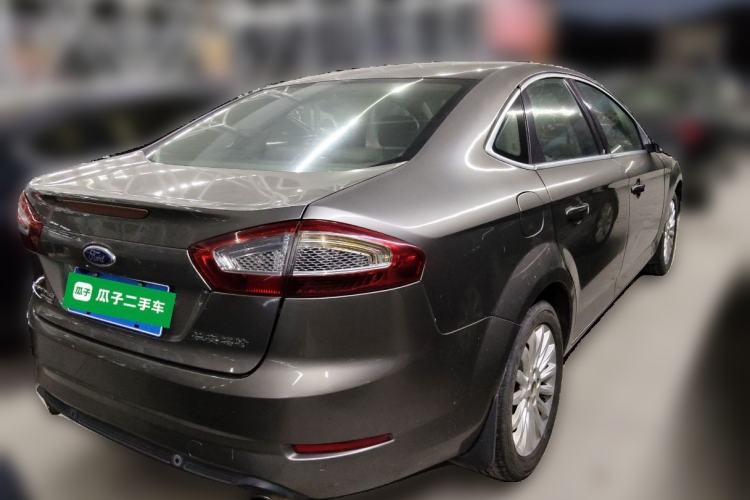 Used Ford Mondeo 2011 2.0L GTDi 200 Fashion Edition Rear Right 45 Deg