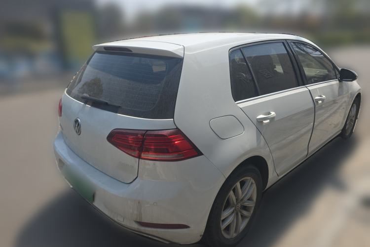 Used Volkswagen Golf 2018 230TSI Automatic Comfort Model
