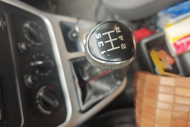 Used Chana Ruixing M70 2019 1.5L Comfort-Grade 7-Seater China VI Standard Flat-Roof Hatchback DAM15KL