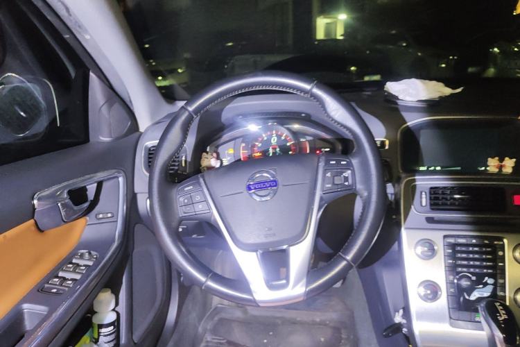 Used Volvo S60 2016 S60L T4 Zhiyuan Edition