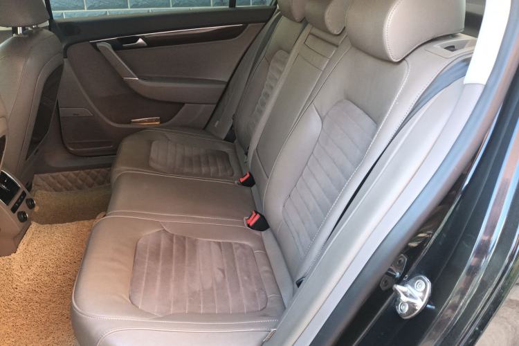 Used Volkswagen Magotan 2015 2.0 TSI Prestige Model
