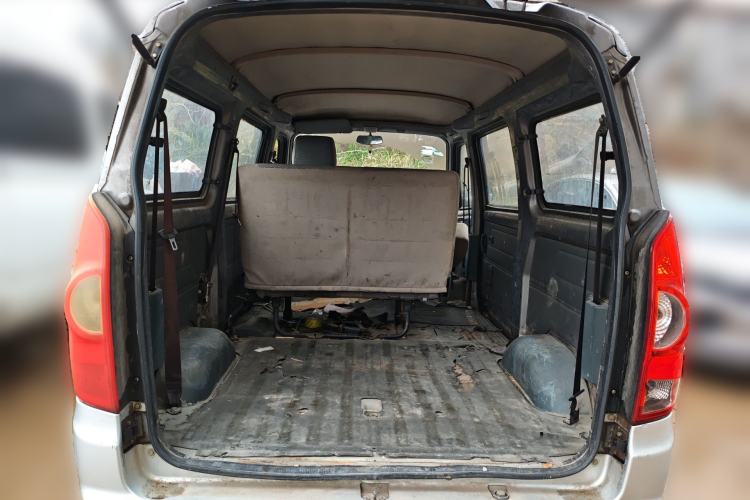 Used BAIC Weiwang 306 2011 1.3L base model 7 seats
