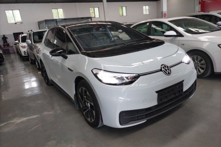 Used Volkswagen ID.3 2023 Upgraded Model Pure Intelligent Enjoyment Version Front Right 45 Deg
