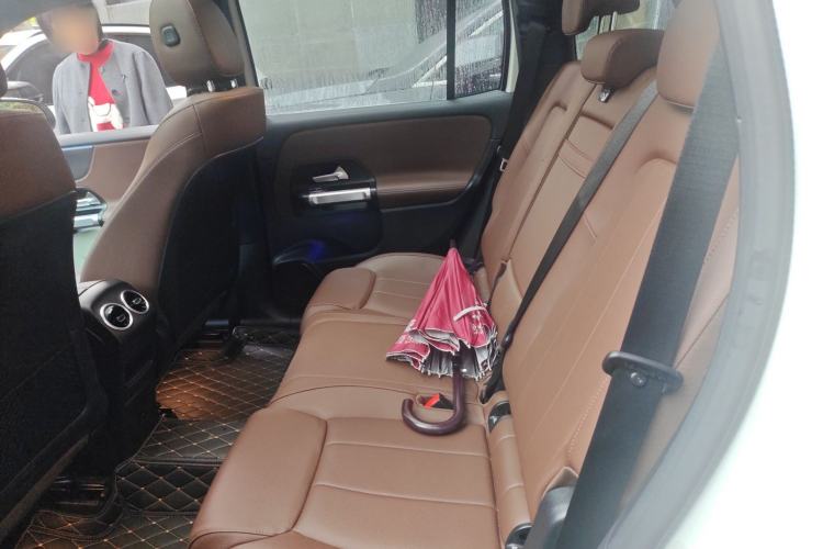 Used Mercedes-Benz GLB 2022 GLB 220 Fashion Model Left Rear Seat