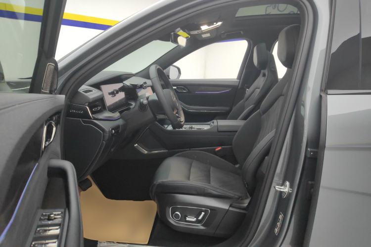 Used Lynk & Co 09 EM-P 2021 2.0T PHEV Halo Six-Seater
