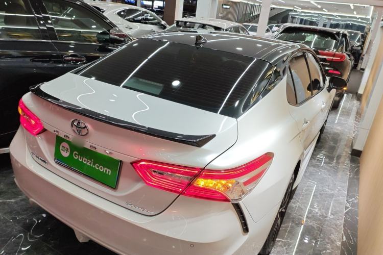 Used Toyota Camry 2023 2.0S FENGSHANG Edition
