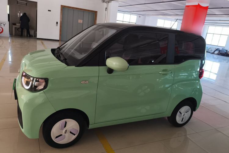Used Chery QQ Ice Cream 2022 170km Sundae Phosphate Lithium-Ion