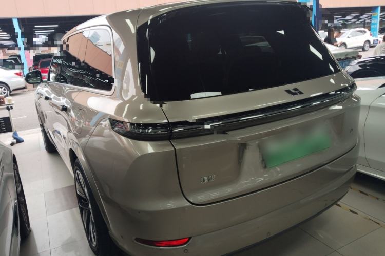 Used Li Auto L9 2022 Max model
