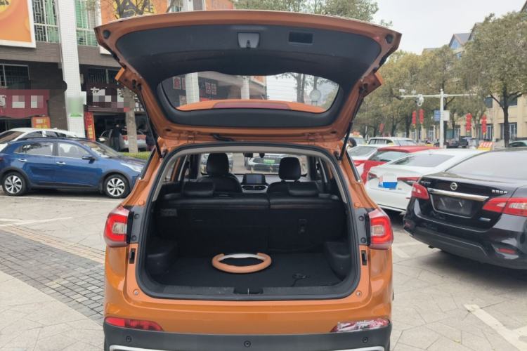 Used Baojun 510 2017 1.5L Manual Fashion Model
