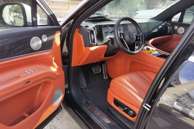 Used Hima AITO M9 2024 Range-Extended Ultra Version 42 kWh 6-Seater Model Driver Seat