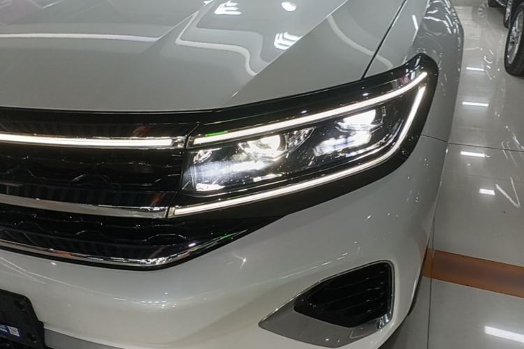 Used Volkswagen Talagon 2022 530TSI Four-Wheel Drive Flagship Shengjing Edition Pro 7-Seater
