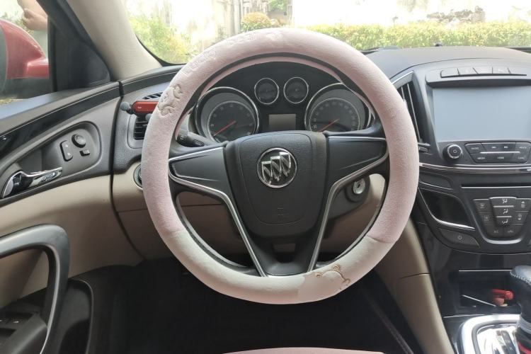 Used Buick Regal 2015 2.0L Leading Fashion Edition