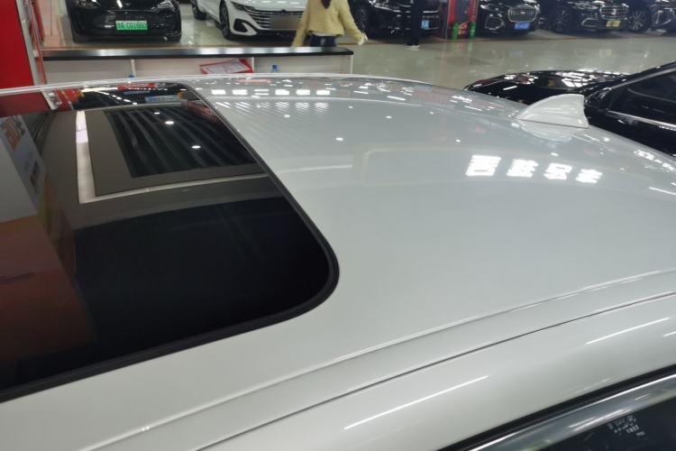 Used BMW 5 Series 2019 525Li Luxury Package
