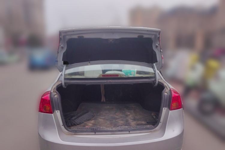 Used Buick Excelle 2011 1.6 LX-MT
