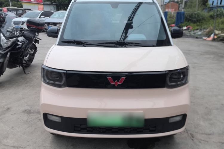 Used Wuling Hongguang MINIEV 2021 Macaron Fashion Model Lithium Iron Phosphate
