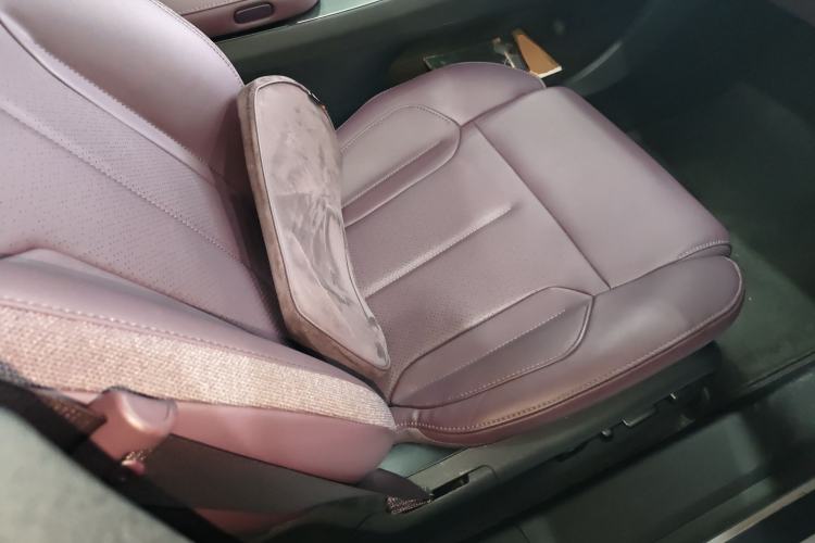 Used Nio ET5T 2024 75kWh Touring Right Front Seat