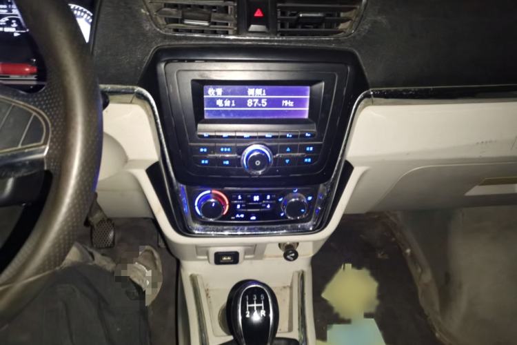 Used Jinbei Hiace X30 2019 1.5L Van Comfort Model China VI SWC15M