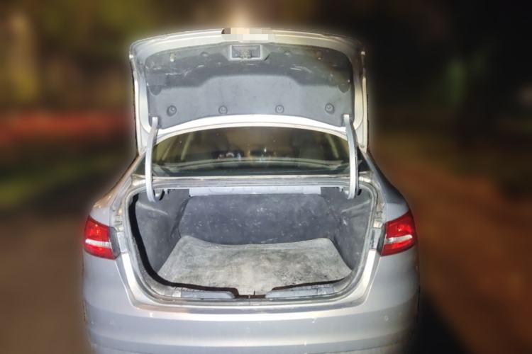 Used Ford Escort 2015 1.5L Automatic Fashion Model Trunk