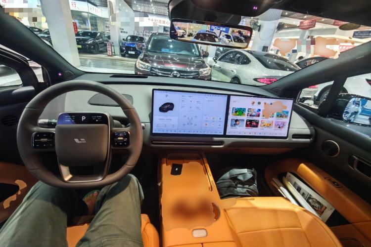 Used Li Auto i6 2025 Model Two-Wheel-Drive Standard Type