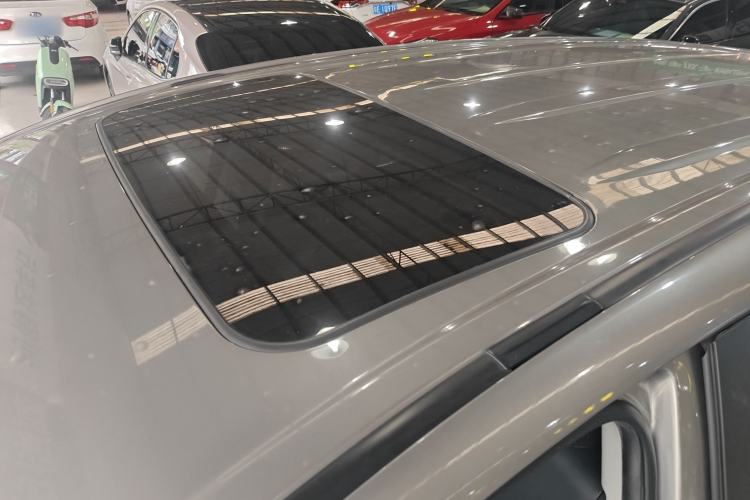 Used Toyota RAV4 2019 2.0L CVT Two-Wheel Drive Luxury Version China VI Standard Roof