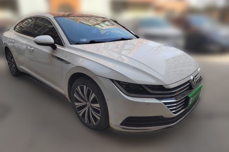 Used Volkswagen FAW-Volkswagen CC 2020 330TSI Glamour Edition China VI Standard Front Right 45 Deg