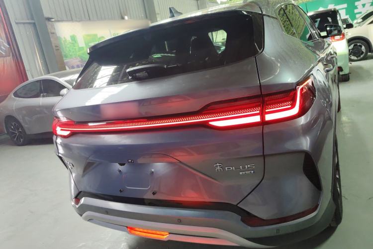 Used BYD Song PLUS New Energy 2025 EV Intelligent Driving Edition 520km Luxury Model