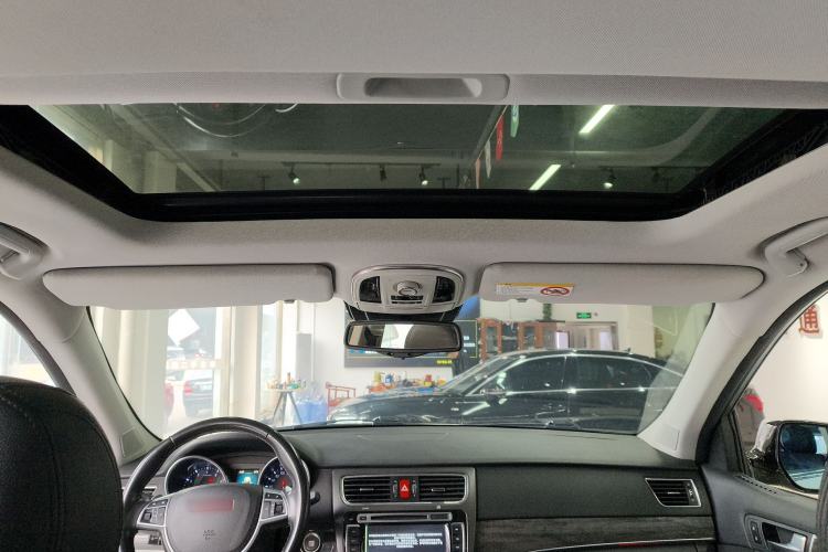 Used Haval H8 2015 2.0T Two-Wheel-Drive Luxury Version