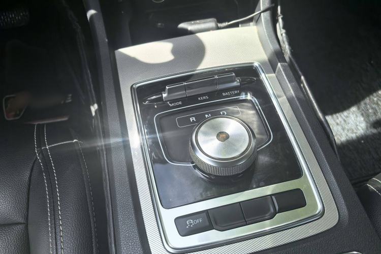 Used Roewe i6 New Energy 2017 45T Hybrid Connect & Smart Enjoyment Edition
