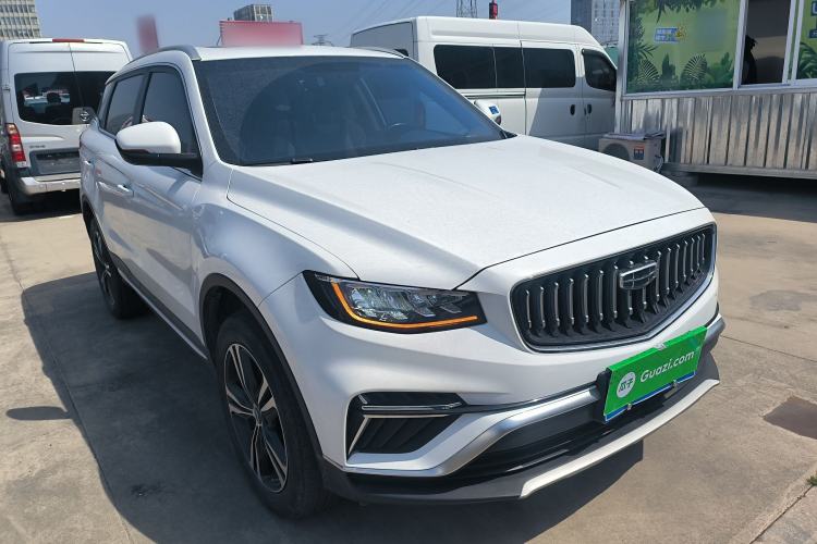 Used Geely Auto Emgrand X7 Sport 2022 1.8TD DCT Zhiya Trim Front Right 45 Deg