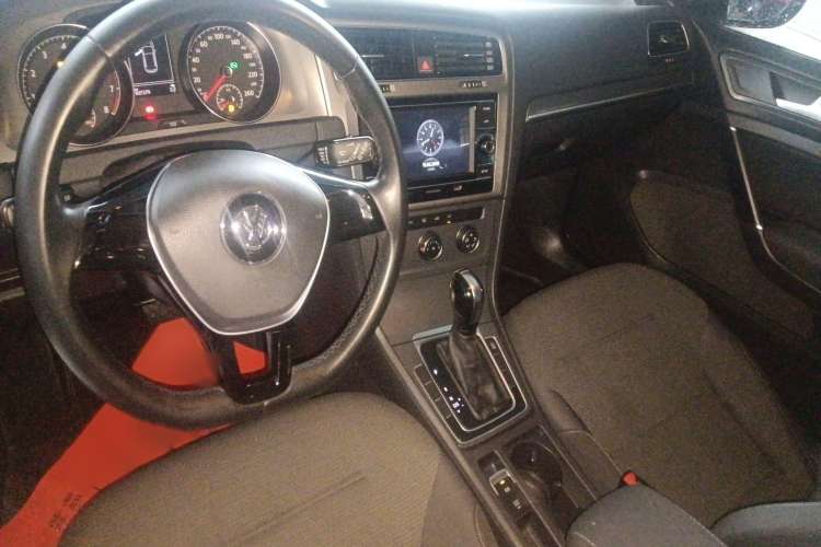 Used Volkswagen Golf 2015 1.4TSI Automatic Comfort Model