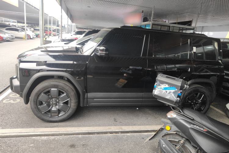 Used iCAR 03T 2024 520km Two-Wheel Drive Long-Range Version