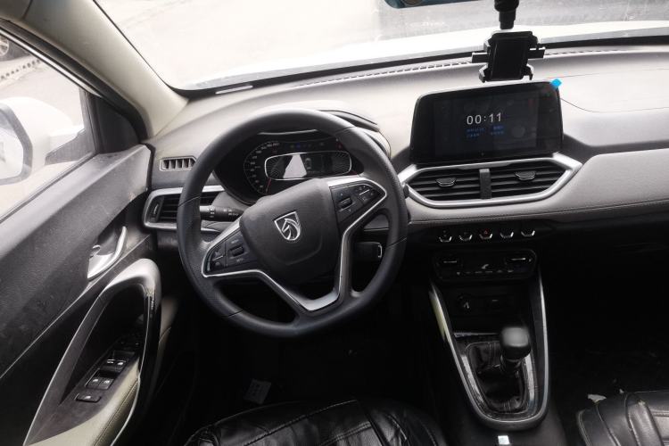 Used Baojun 510 2017 1.5L Manual Fashion Model